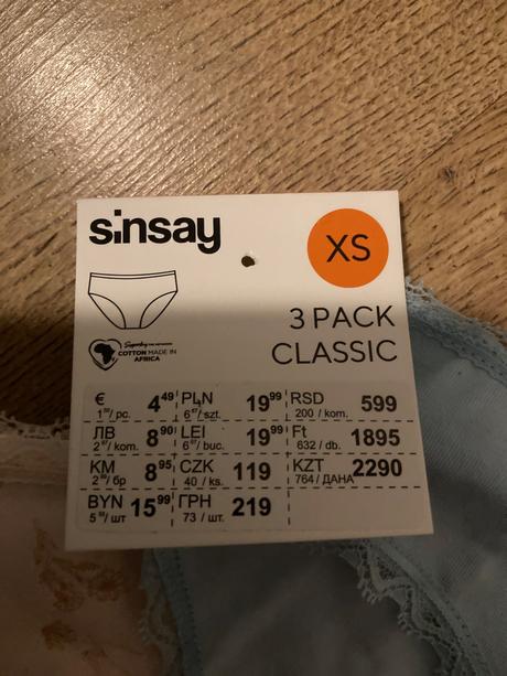 Nové nohavičky xs, sinsay,xs