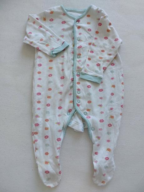 Pyzamko s kvietkami, marks & spencer,68