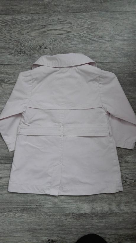 Prechodný elegantný kabátik, 74