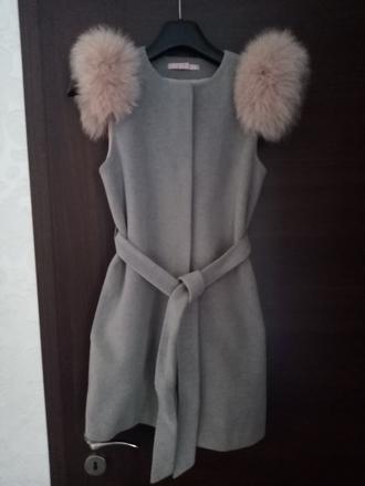 Prechodný kabátik, 146