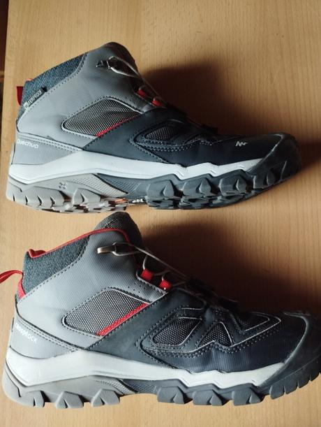 2x turistické topanky quechua, quechua,38