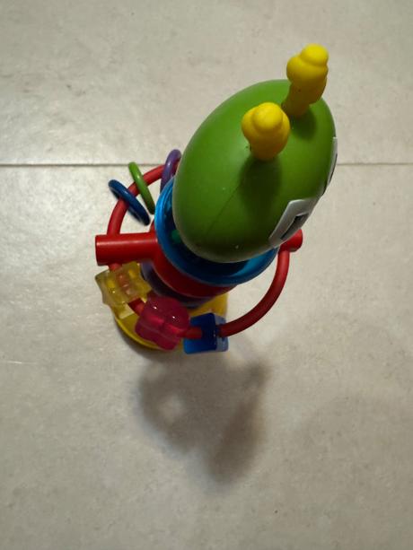 Didaktická hračka lamaze ohybný červík,