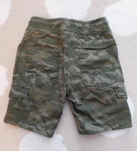 Šortky maskáčové dino, ovs,110