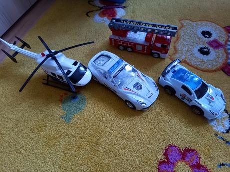 Policajné a hasičské autá, 