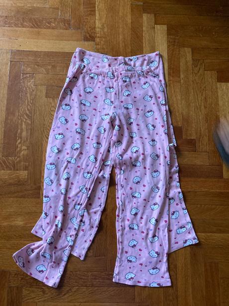 Hello kitty pyzamovy spodny diel 134/140, hello kitty,146