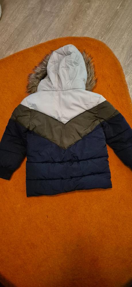 Bunda c&a 110, c&a,110