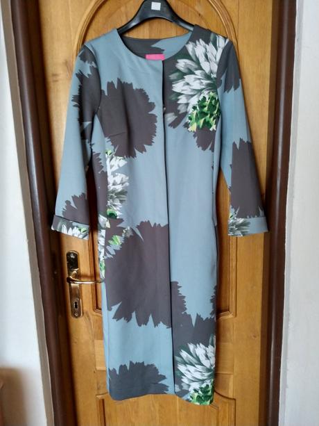 Kabatik jarny s potlacou kvetov, na styl desigual, 38