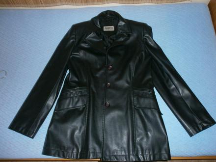 Čierna koženka, 40