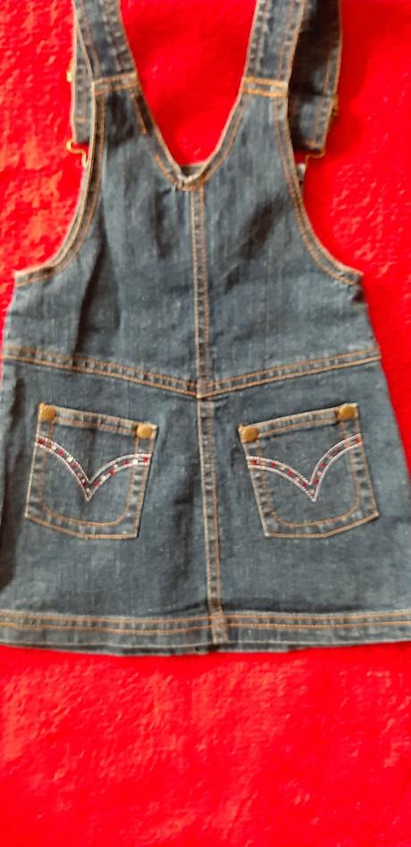 Riflová suknička, 68