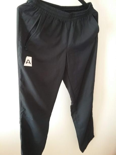 Reprezentačná športová súprava, l