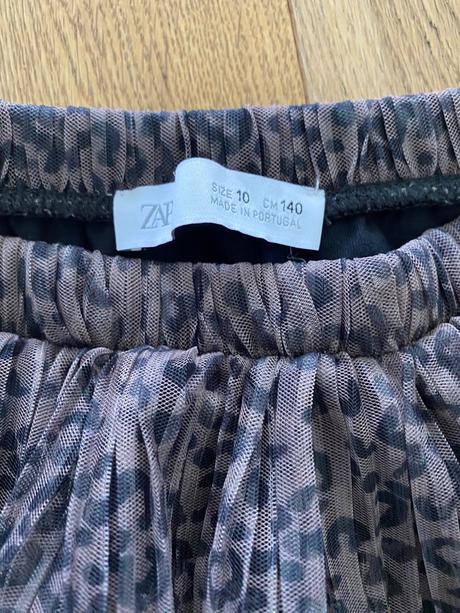 Sukna s leopardim vzorom, zara,140