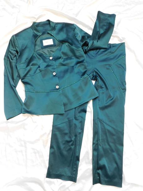 B2 balizza luxusny kostym, 40