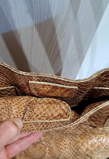 Kožená kabelka gábor,