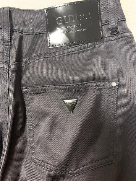 Rifľové nohavice s lesklou úpravou guess, guess,30