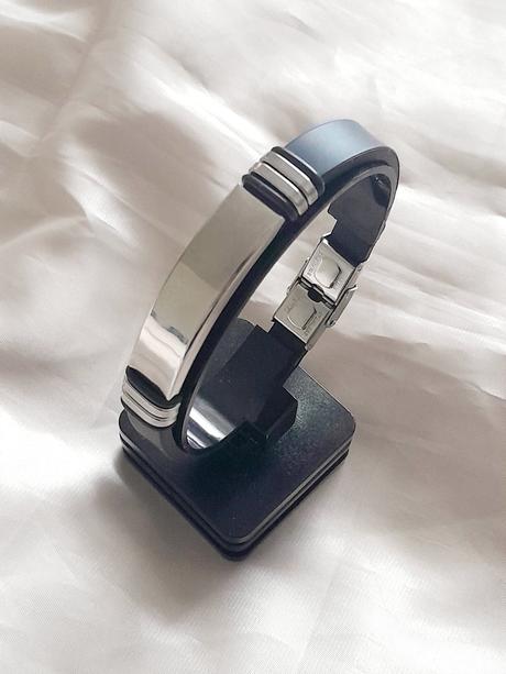 Náramky z pravej kože a nehrdzavejúcej ocele, 