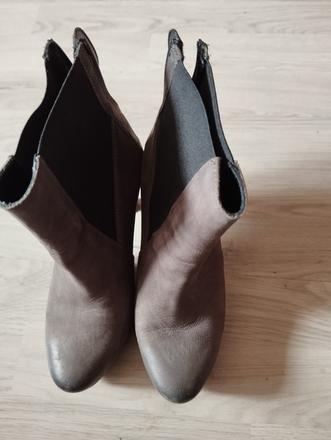 Dámske kotníkové čižmy, 36