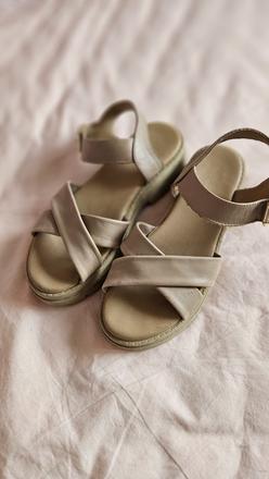 Sandalky lasocki kožené, lasocki,37