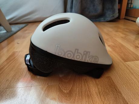 Bobike xxs prilba, xs