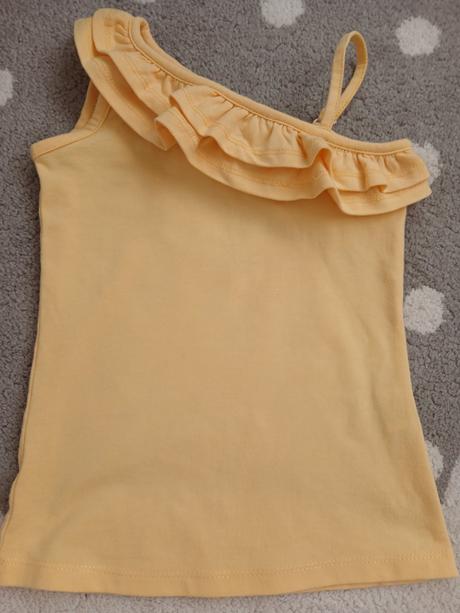 Krásne žlté tielko s nastaviteľým ramienkom, 104