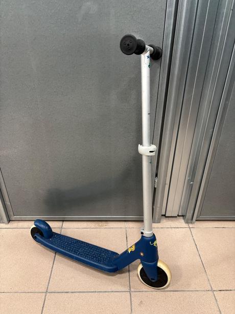 Kolobezka z decathlonu, 