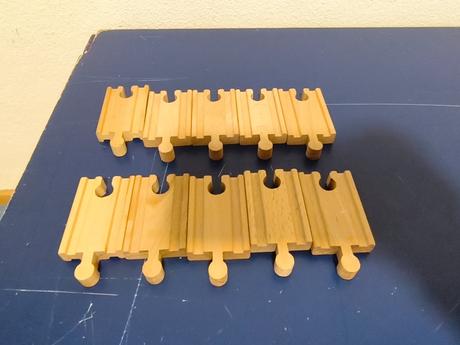 Koľajnice, depo, mosty, vláčiky, doplnky, 