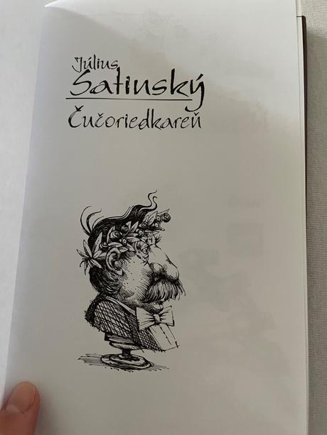 Július satinaký čučoriedkareň, 