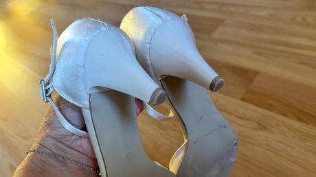 Maslové lodičky v.38, 38