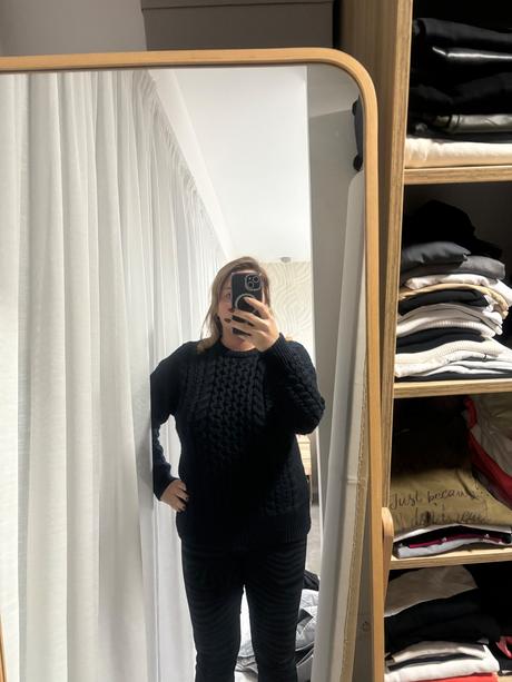 Tmavomodrý sveter oysho, s