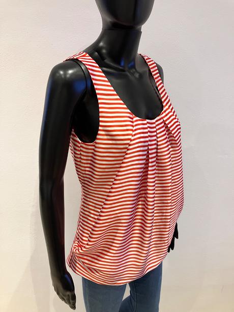 Dámska pásikavá blúzka s bočnými vreckami, s