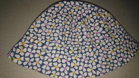 Klobúčik kvietkovy obvod 25cm, f&f,116