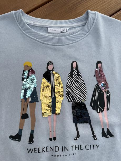 Mikina s dámičkami 146-152, name it,146