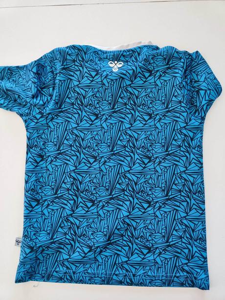 Tričko, hummel,110