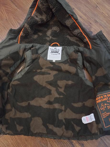 Krásna vestička, f&f,110