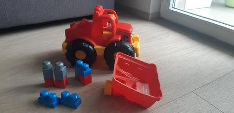 Nákladné auto 2 v 1 od fisher price- mega bloks, 