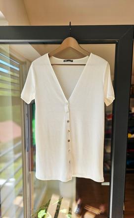 Biely voľnejší top zara s gombíkmi, zara,l