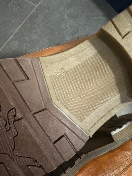 Topánky mustang 44, mustang,44