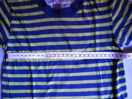 Tmavomodro-zelené tričko, 80