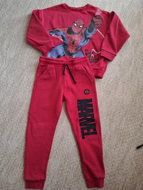 Tepláková súprava, 122