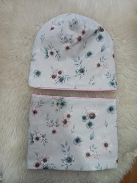 Handmade set , čiapka ,nakrcnik, <50