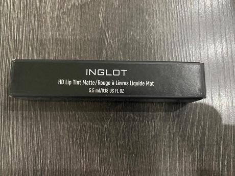 Tekutý matný rúž na pery (z douglas),