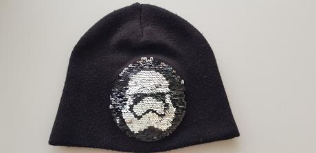 Krásna čiapka star wars s menitelnym obrazkom, h&m,140