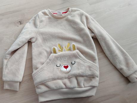 Mikina teplucka 122, ale sadne už od 110-122, 122