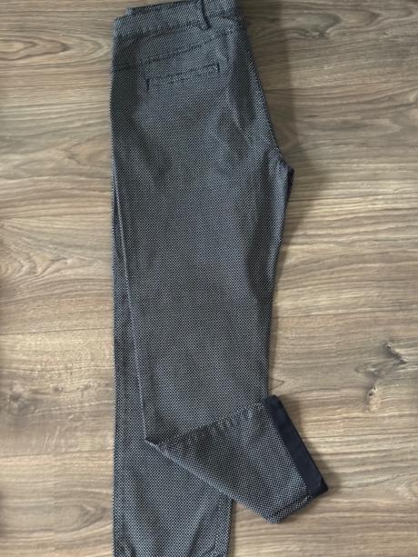 Tmavomodré chino nohavice, reserved,40