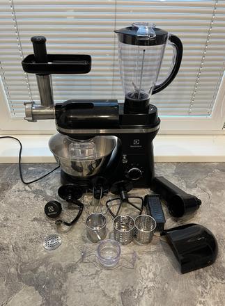 Electrolux ekm 3700 kuchynský robot, electrolux