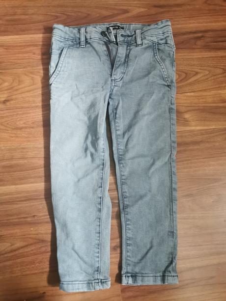 Dzinsy, reserved,110