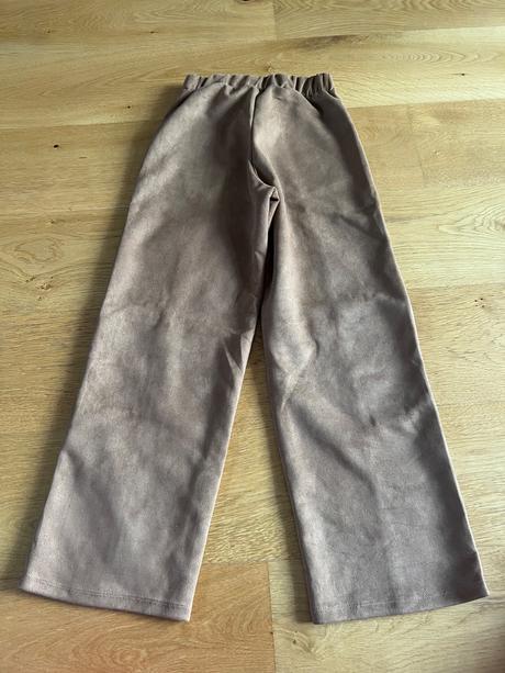 Dievcenske nohavice, zara,158