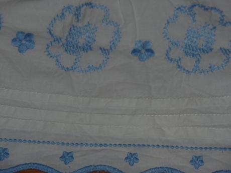 Nenosená - vyšívaná blúzka, f&f,74