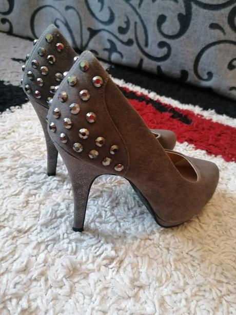 Lodičky, graceland,38