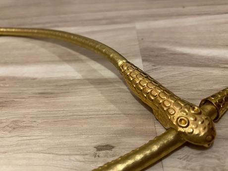 Krásny elegantný zlatý opasok náhrdelník tvar hada,