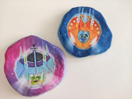 Vrtulky a tabulky z kinder, 